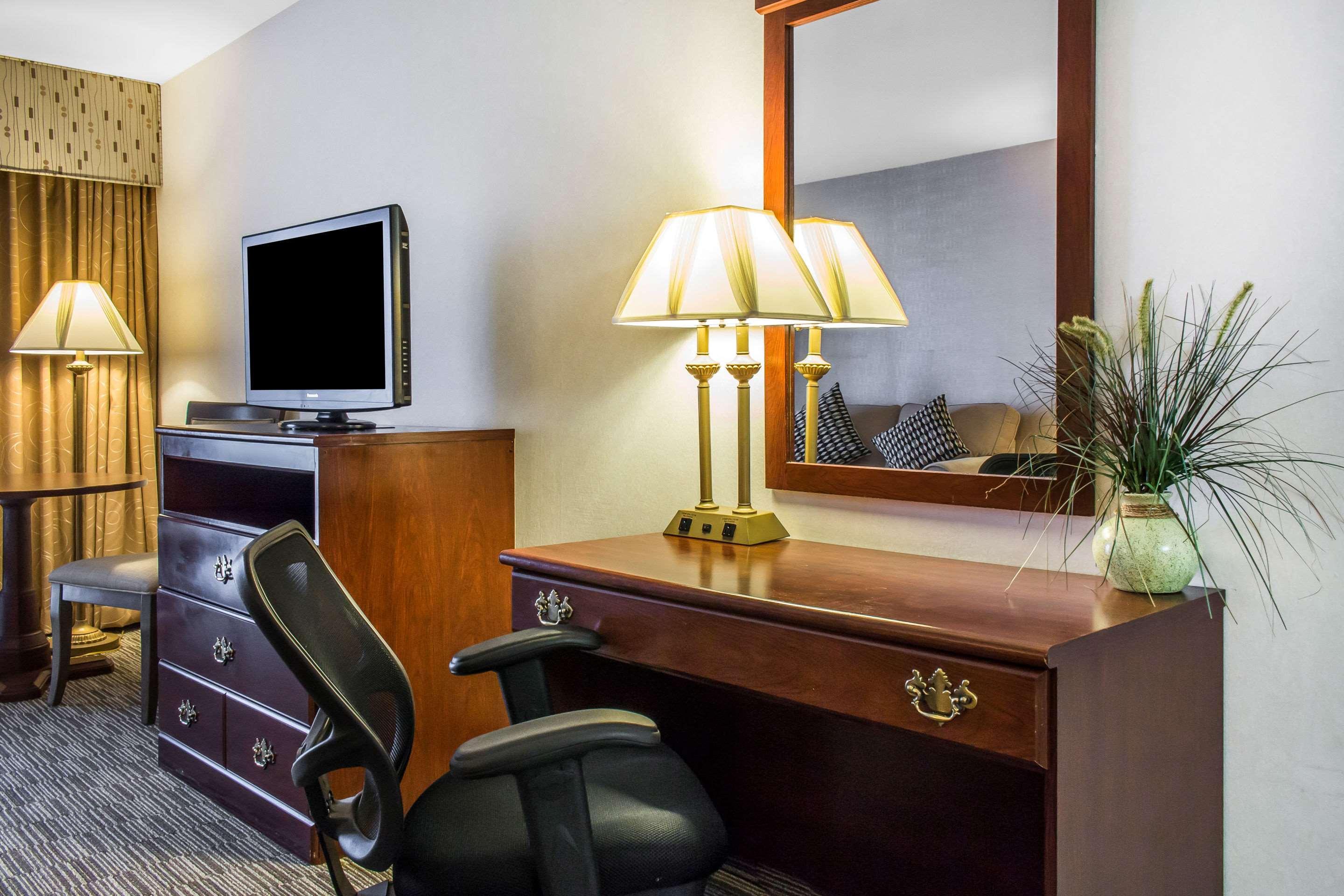 Clarion Philadelphia International Airport Essington