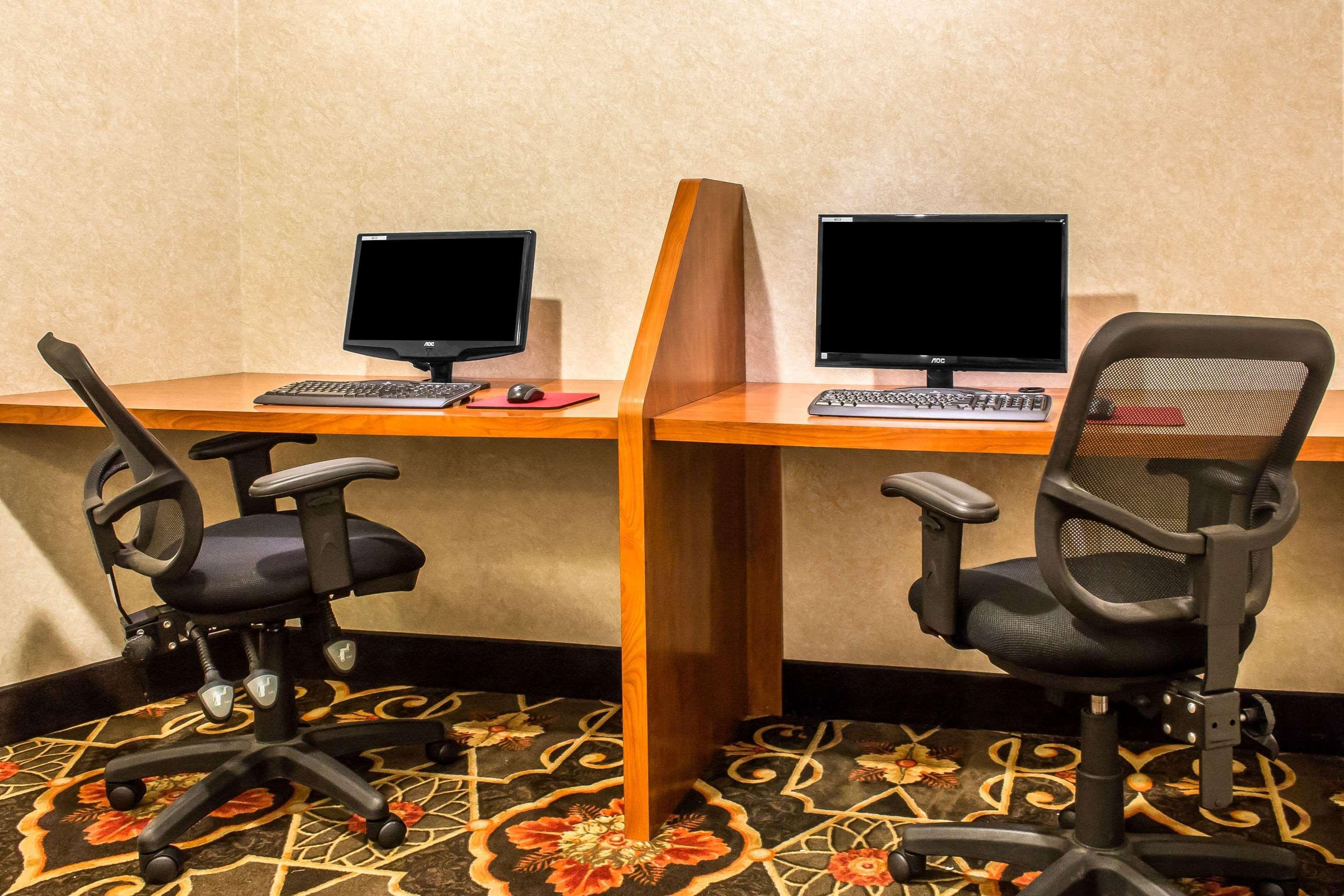 Clarion Philadelphia International Airport Hotel Essington